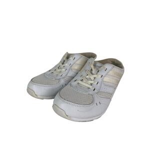 Skechers Womens Slip-On Relaxed Fit Memory Foam White Mule Sneakers Size 6